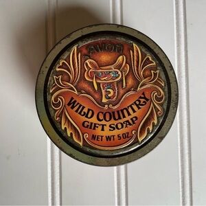 Vintage Avon Wild Country Gift Soap Trinket Tin Box Fragrance Man Cave Decor